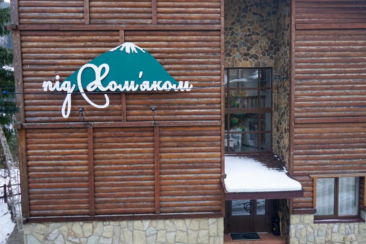 Pid Khomiakom Hotel Tatariv Bagian luar foto